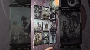 ЧТО ПРОИСХОДИТ ВОКРУГ ВАС, ЗА ВАШЕЙ СПИНОЙ, ЧТО ВЫ НЕ ЗНАЕТЕ. РАСКЛАД НА КАРТАХ ТАРО ОНЛАЙН.