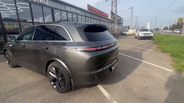 Л7 макс 2023 Серый смотреть онлайн