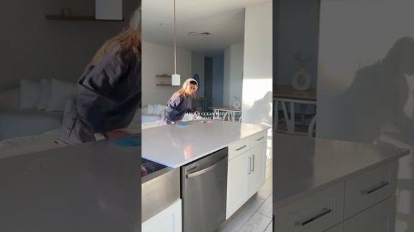 СТРАШНЫЕ ИСТОРИИ | Maya Watch - "Шутка хеллуина"