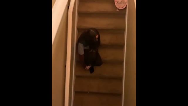 Отец пугает подруг дочери - 2020 год смотреть онлайн