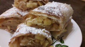 Штрудель из лаваша с яблоками