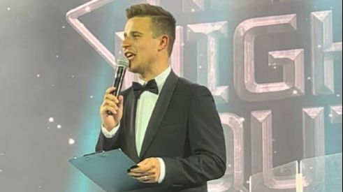 Black Tie Live. Ведущий Владимир Сабуров