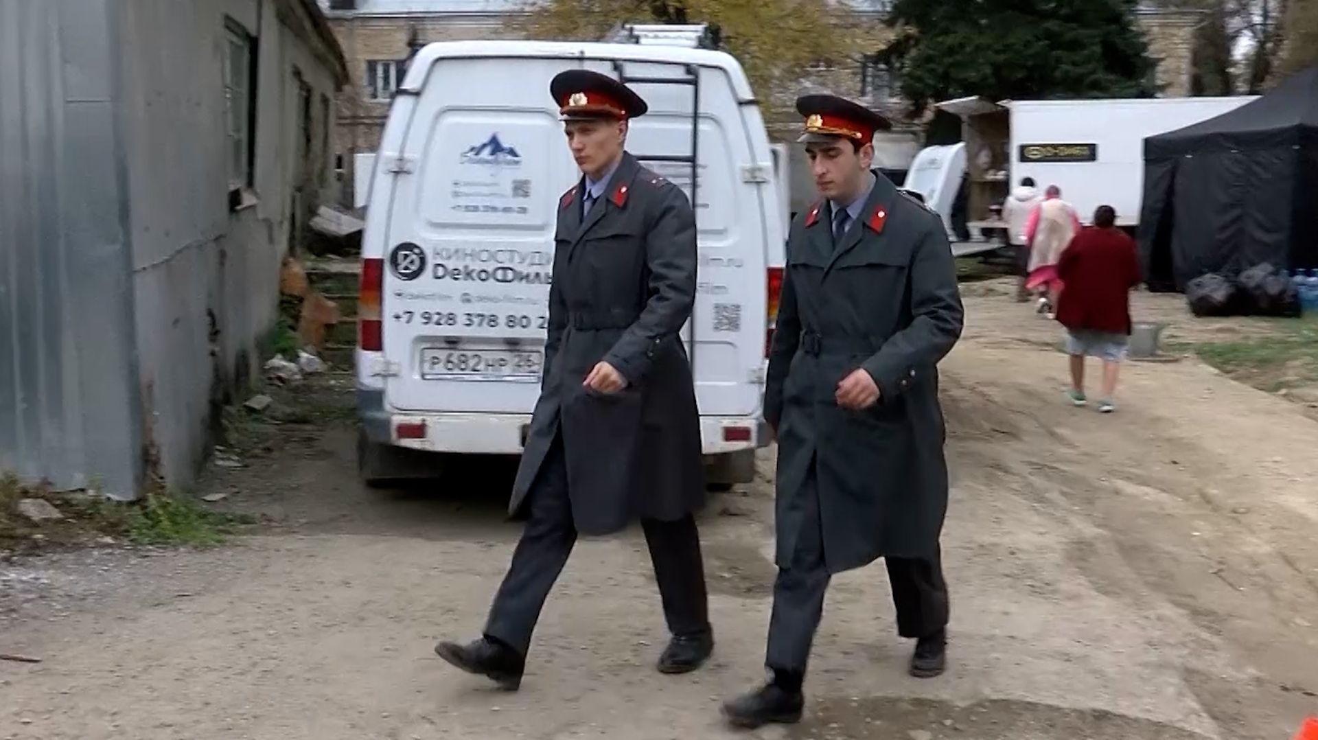 В ПЯТИГОРСКЕ ПРОХОДЯТ СЪЁМКИ ФИЛЬМ "ИСТРЕБИТЕЛИ"/ ЭКСКЛЮЗИВ СО СЪЁМОЧНОЙ ПЛОЩАДКИ смотреть онлайн