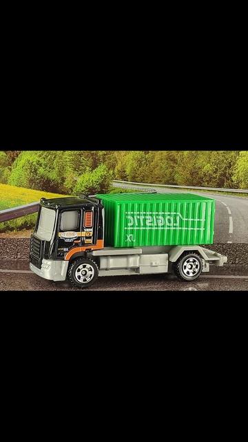 DAF ГРУЗОВИК С КОНТЕЙНЕРОМ смотреть онлайн