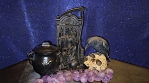 ОТ АРЕСТАНТСКОЙ ДОЛИ...ПРОВОДЯТ РОДСТВЕННИКИ...ИНГА ХОСРОЕВА.