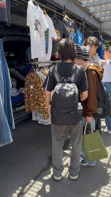 Блошиный рынок в центре Токио🛒🇯🇵 #путешествия  #культура  #токио  #япония #рынок