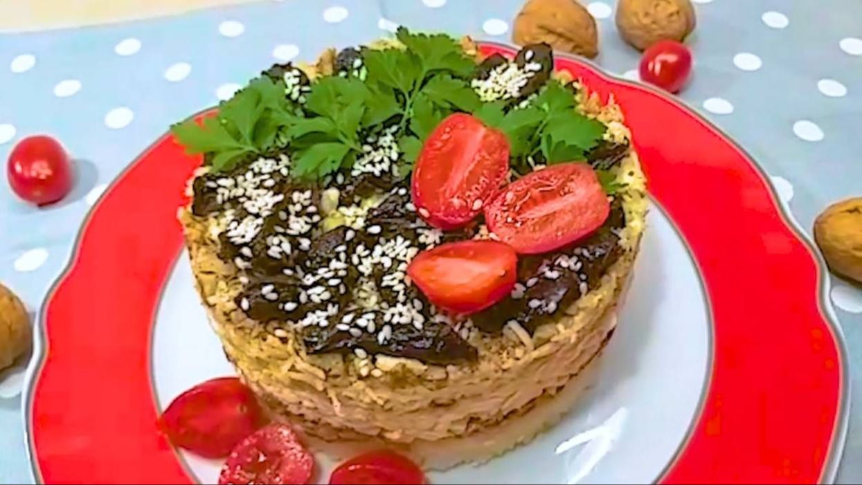 Салат с Шпротами. Из СССР.