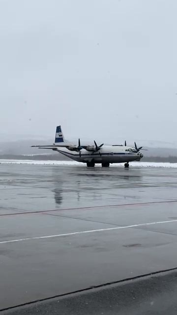 Ан-12 старый трудяга . смотреть онлайн