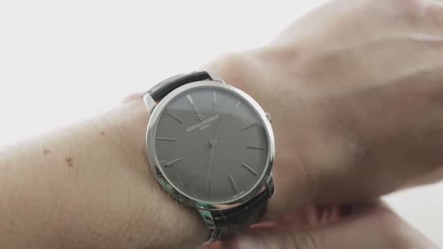 Vacheron Constantin Patrimony Grand Taille Platinum (81180/000 P-9539) Обзор часов класса люкс