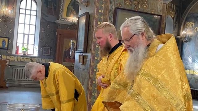 МОЛЕБЕН смотреть онлайн