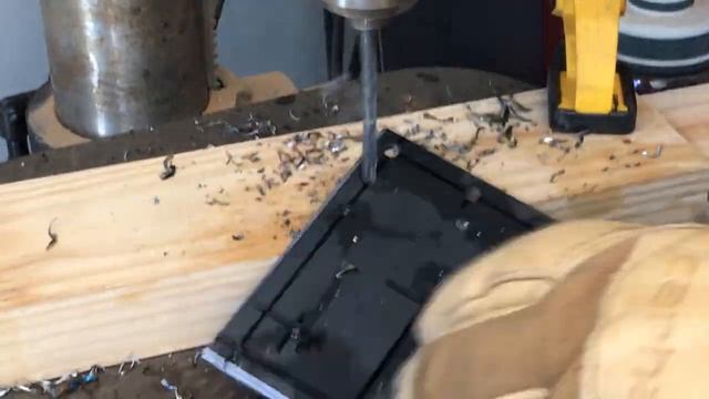 DIY Table metall смотреть онлайн