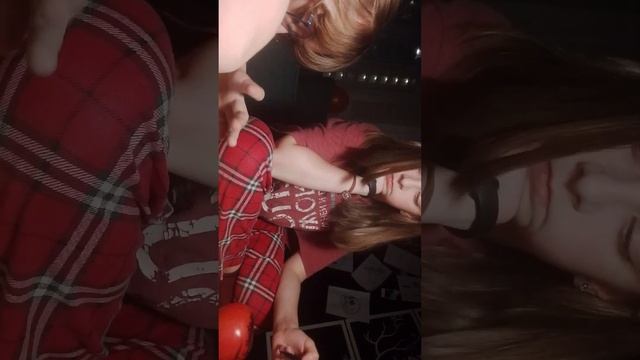 мальчик Коля приди 33