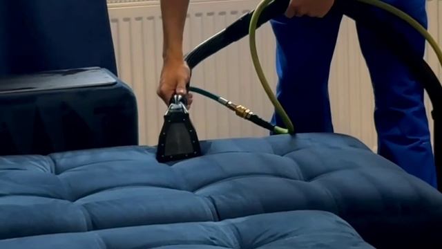 Мастер за работой