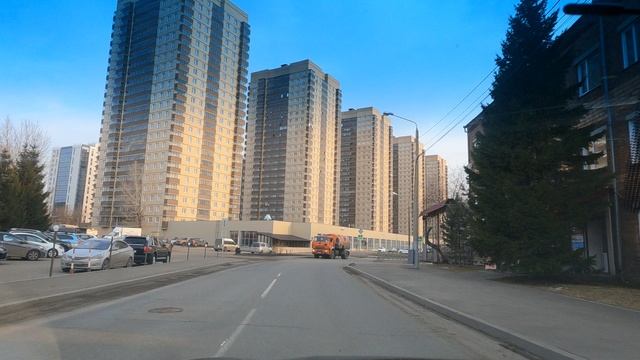 Дудинская улица, Красноярск ноябрь 2025г. смотреть онлайн