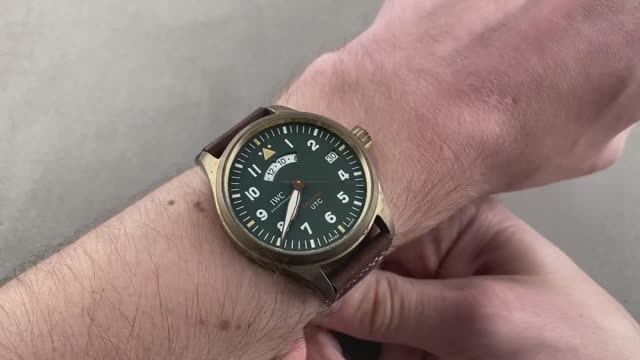 Часы IWC Pilot's Watch UTC Spitfire Edition "MJ271" IW3271-01 - Бронзовый Спитфайр