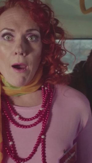 ВИА «Волга-Волга»  —  «Поручни любви»

Стихи: Михаил Гуцериев 
Музыка: Сергей  Ревтов 
Режиссёр:  Ви