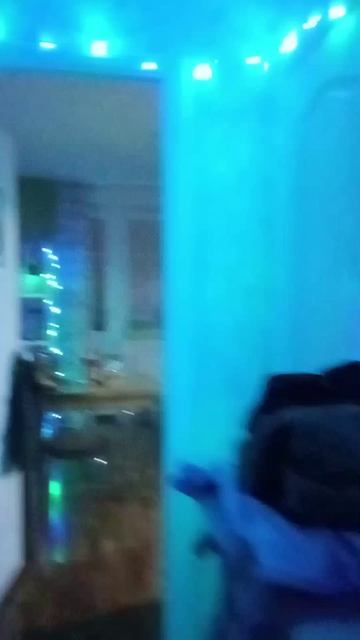 у меня дом украшен гирляндами смотреть онлайн