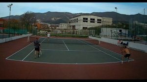 Большой теннис на корте ЦСКА в Геленджике парная игра 20.11.2025