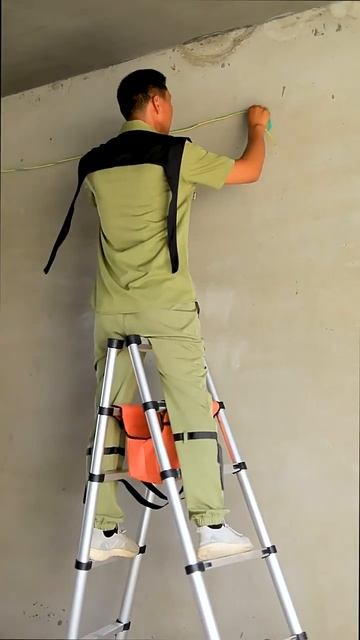 Складная многофункциональная лестница.