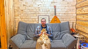 Стена из «отходов» готова! Дом восстанавливается, комната преображается. Осень в опустевшей деревне