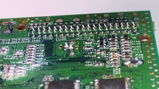 Самая ПОВРЕЖДЕННАЯ игровая консоль 31-летняя эпическая детальная реставрация SEGA смотреть онлайн