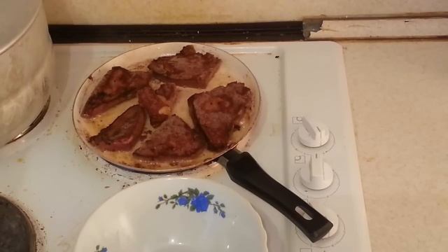 Как вкусно приготовить говяжью печень. Обалденная печенка от Ивана! смотреть онлайн