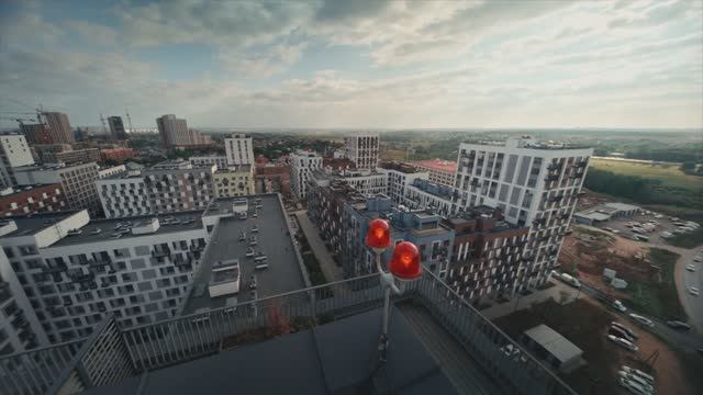 Жизнь в кварталах Брусники — какая она?