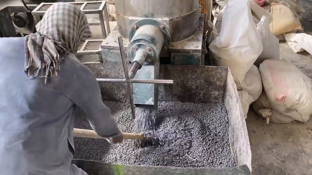 Удивительный производственный процесс производства высококачественных труб смотреть онлайн