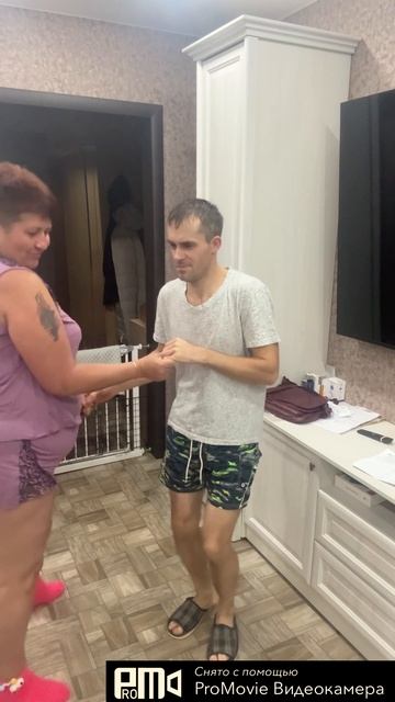 Жена мужа 🤔встречает с работы❤️🔥💃😻#дневникбагиры смотреть онлайн