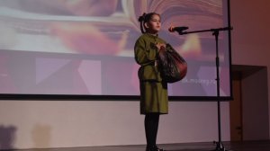 Две сестры бежали от войны. Автор: Сергей Сухонин. Читает:Арина Коноваленко, 8 лет