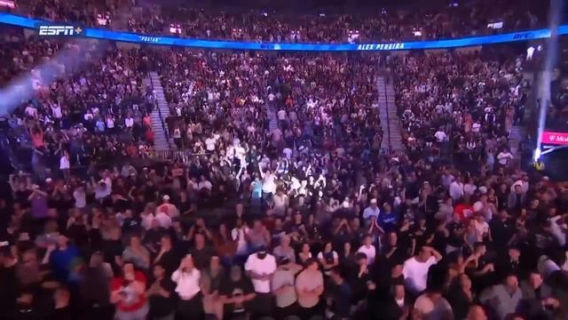 Alex Pereira Knocks Out Magomed Ankalaev 👊 | UFC 320 смотреть онлайн