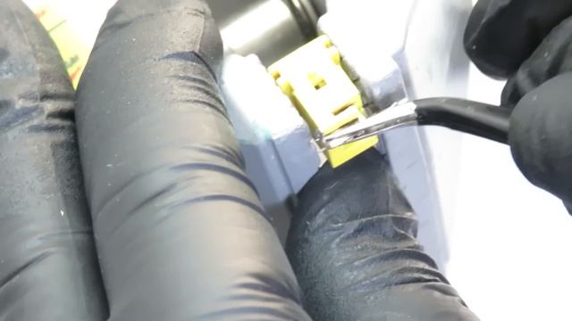 Самая ржавая и сложная реставрация PS1 в истории смотреть онлайн