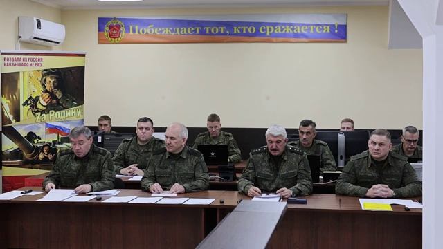 20.11.2025_Посещение командного пункта группировки войск «Запад» смотреть онлайн