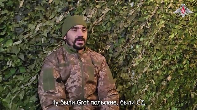 послали вести наблюдение и теперь ведёт наблюдение прямо из плена смотреть онлайн