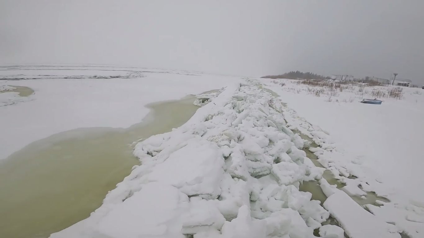 Река Енисей. Полный облом Друзья... смотреть онлайн