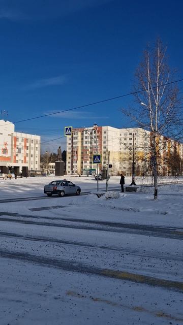 Солнечная теплая погода в г. Нерюнгри 18 ноября 2025 года! смотреть онлайн