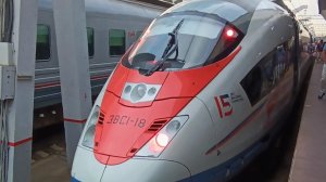 Из Санкт-Петербурга в Москву на поезде №773 Сапсан, Московский вокзал - Ленинградский вокзал