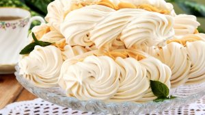 Пирожные Безе с масляным кремом. Вкусный десерт к семейному чаепитию.