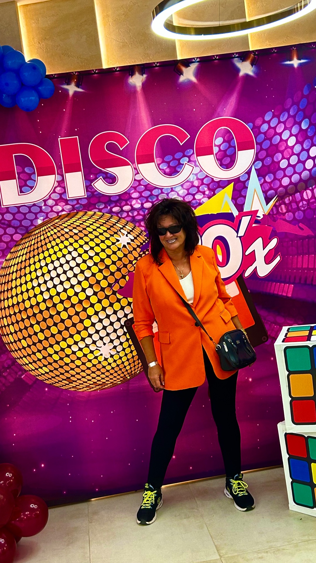 Женщина должна быть … 😜