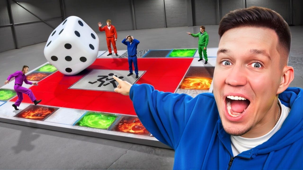 Я построил Гигантскую Настольную Игру! Егорик в ШОКЕ! смотреть онлайн