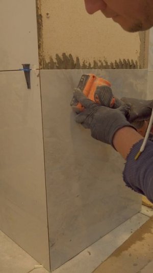 Укладка керамогранита.