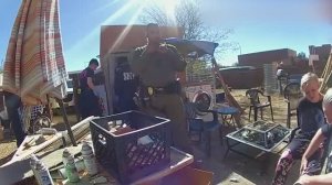 Мать Находит Голову Девушки в Спальне Своей Дочери