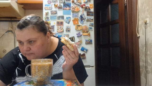 пришла с гостей плохо покорлими надо подкрепиться мукбанк смотреть онлайн