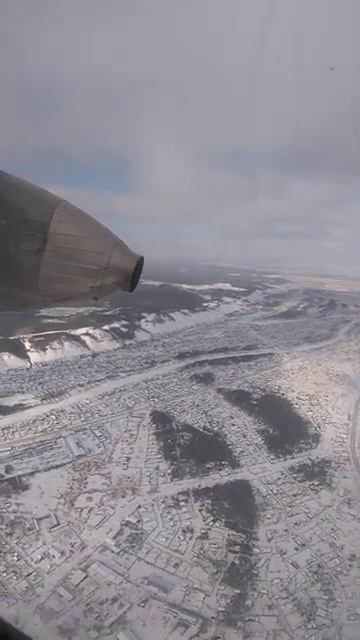 НАД ГОРОДОМ ЯКУТСК АН-26 ИРАЭРО. смотреть онлайн