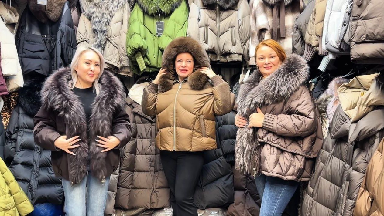 Зимние куртки и пуховики Костюмы для отдыха смотреть онлайн