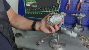 Попадание посторонних предметов по лопаткам турбины. Что-то прилетело в турбину.