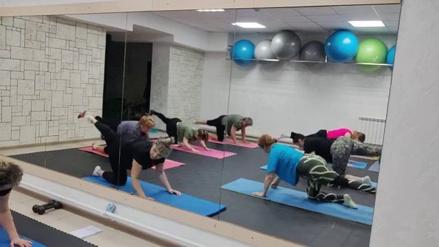 Спокойная тренировка на вытяжение всего тела смотреть онлайн