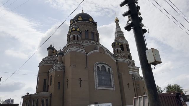 Варшавские вокзал и мост, Воскресенский храм и кое-что еще на  Обводном канале в Петербурге