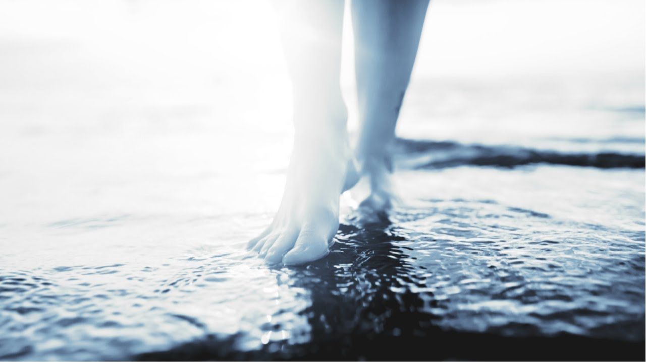 ＂ALL IS WELL＂ Laura C - OFFICIAL