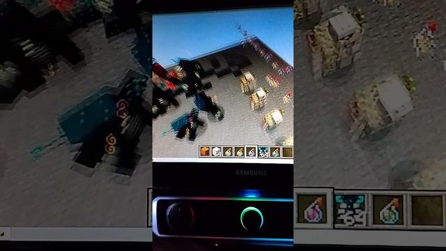 големы против варданов в Minecraft смотреть онлайн